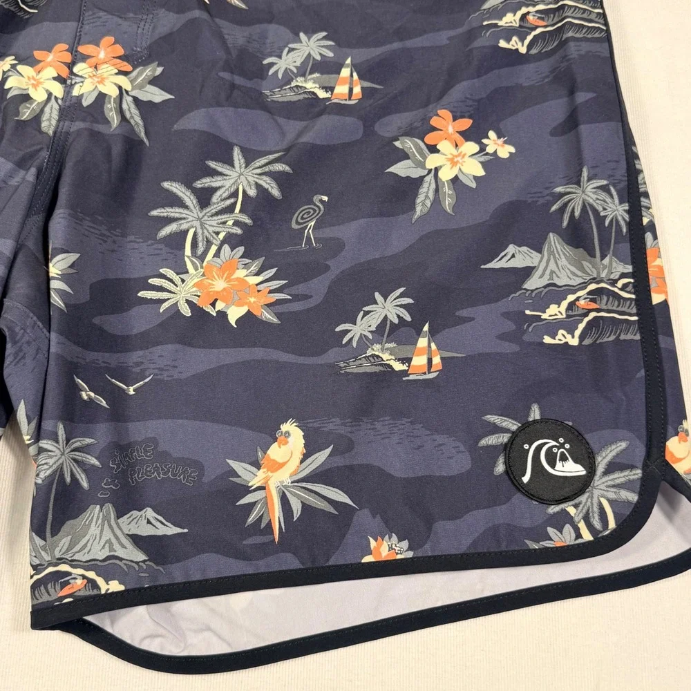 Quiksilver Board Shorts 40 Navy Blue Highline Surfsilk Tropical‎ Island Camo
